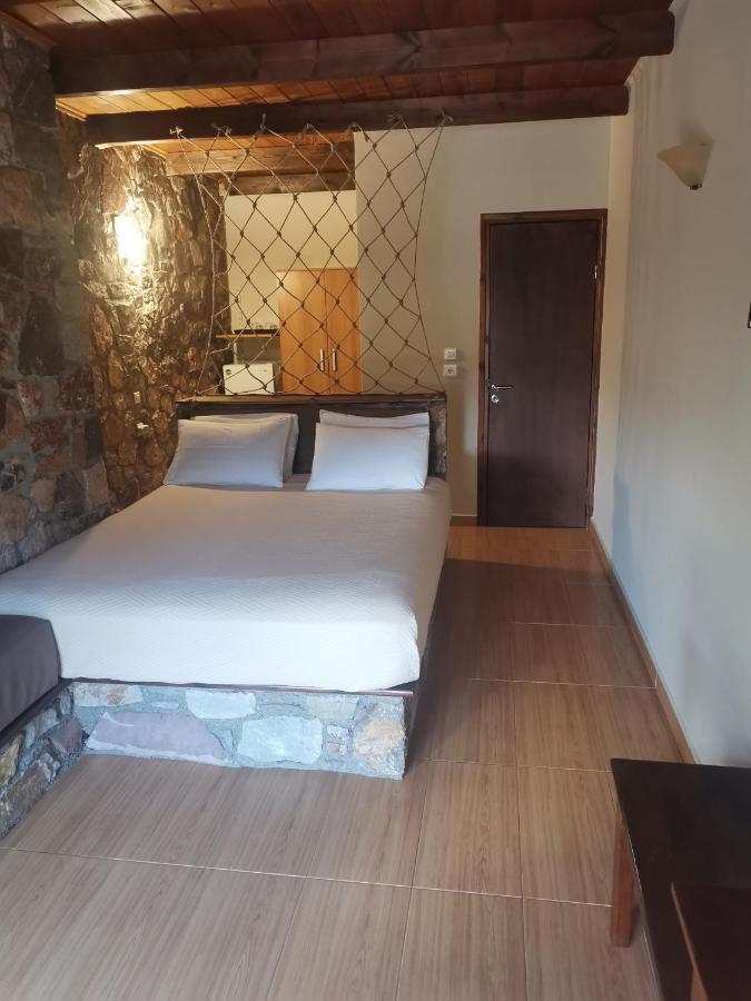 Ataviros Hotel Embonas Luaran gambar