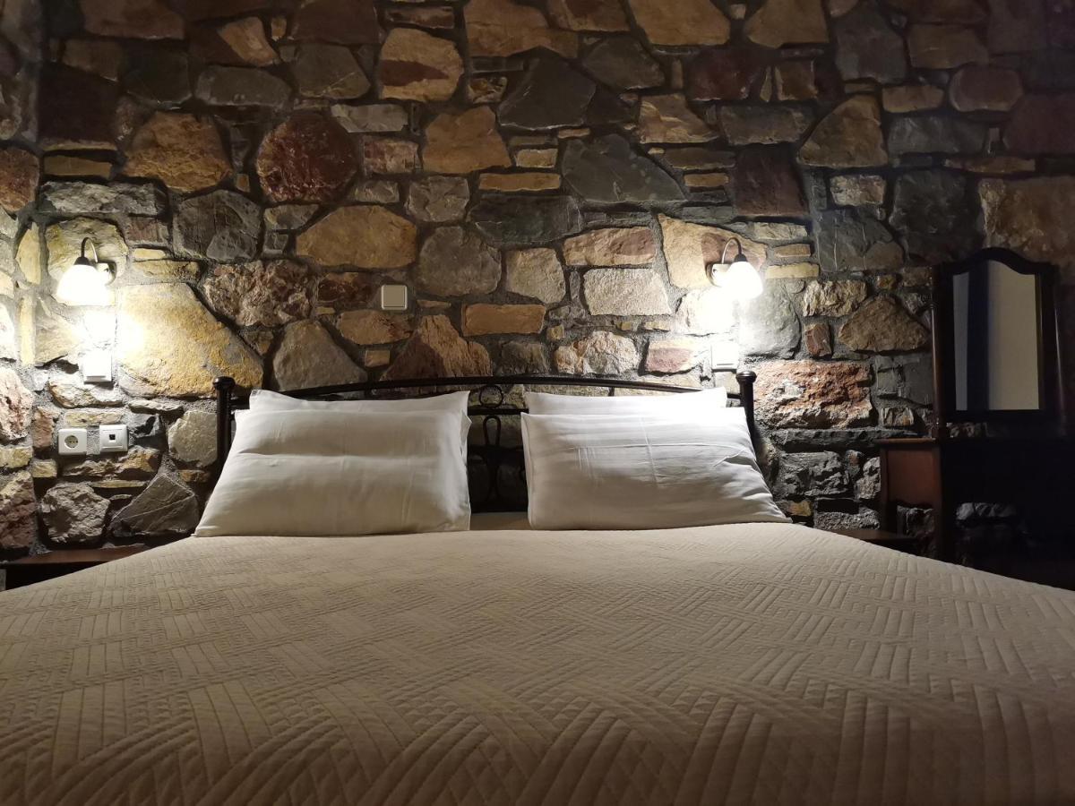 Ataviros Hotel Embonas Luaran gambar