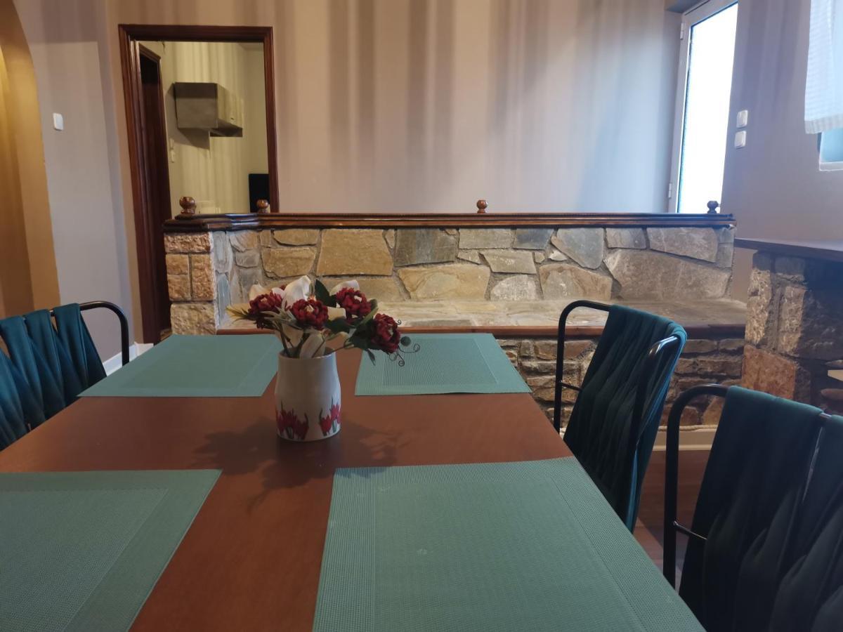 Ataviros Hotel Embonas Luaran gambar