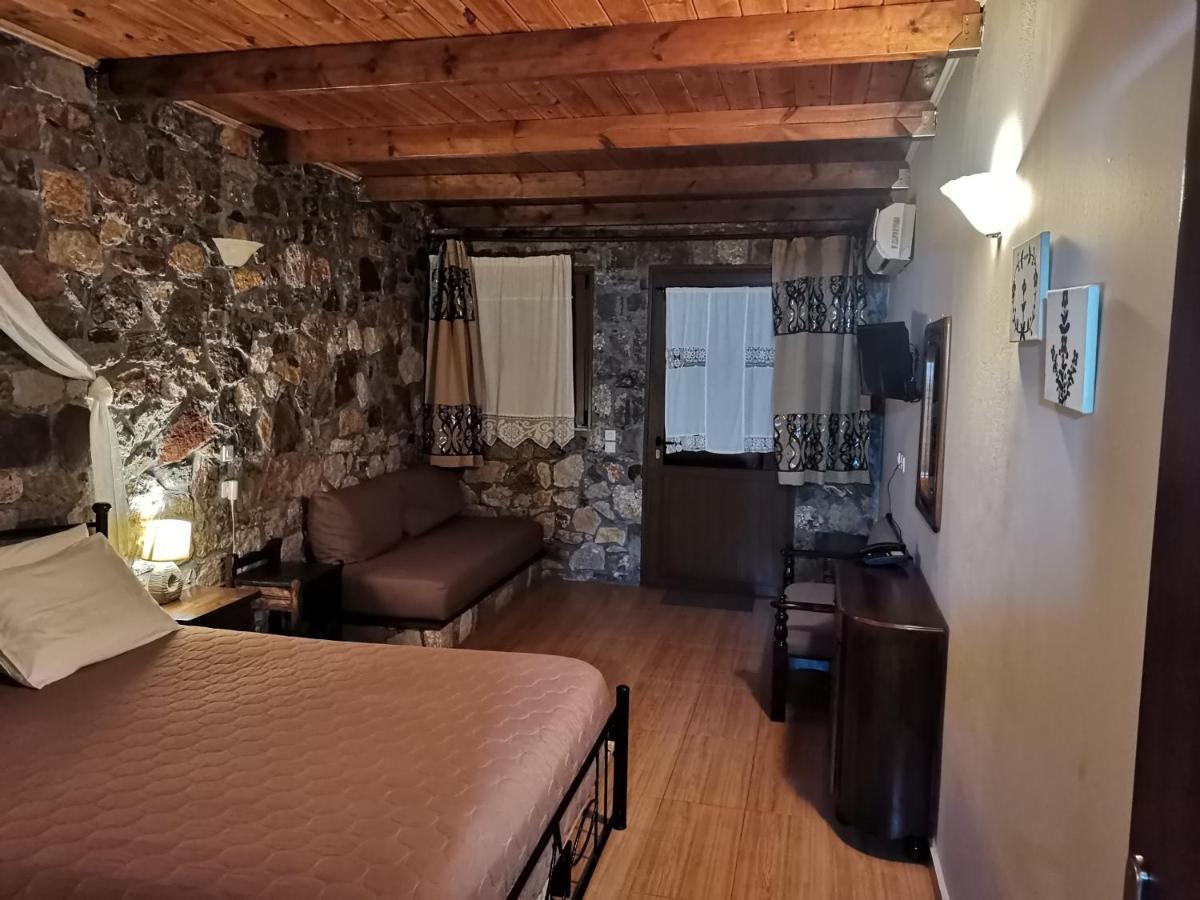 Ataviros Hotel Embonas Luaran gambar