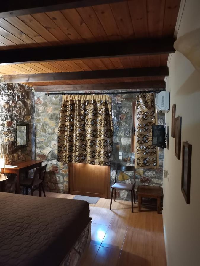 Ataviros Hotel Embonas Luaran gambar