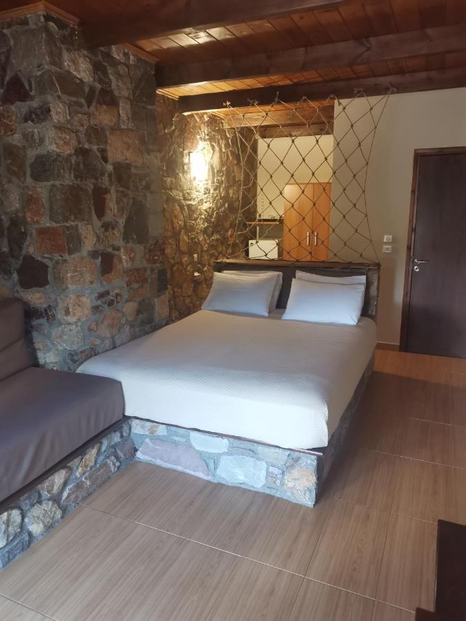 Ataviros Hotel Embonas Luaran gambar