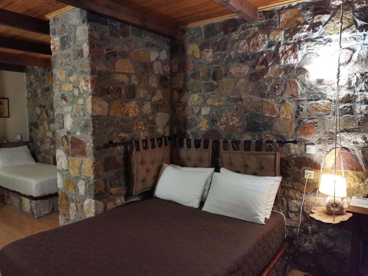 Ataviros Hotel Embonas Luaran gambar