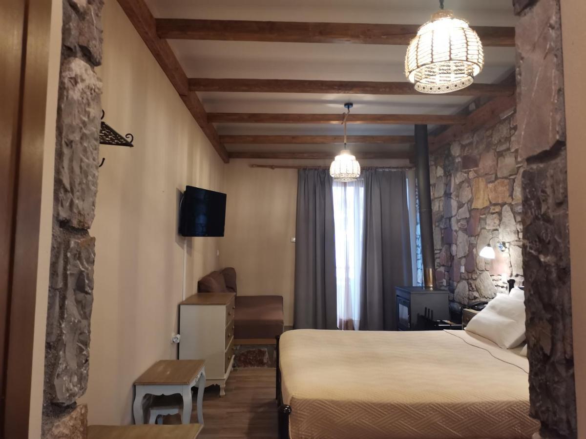 Ataviros Hotel Embonas Luaran gambar