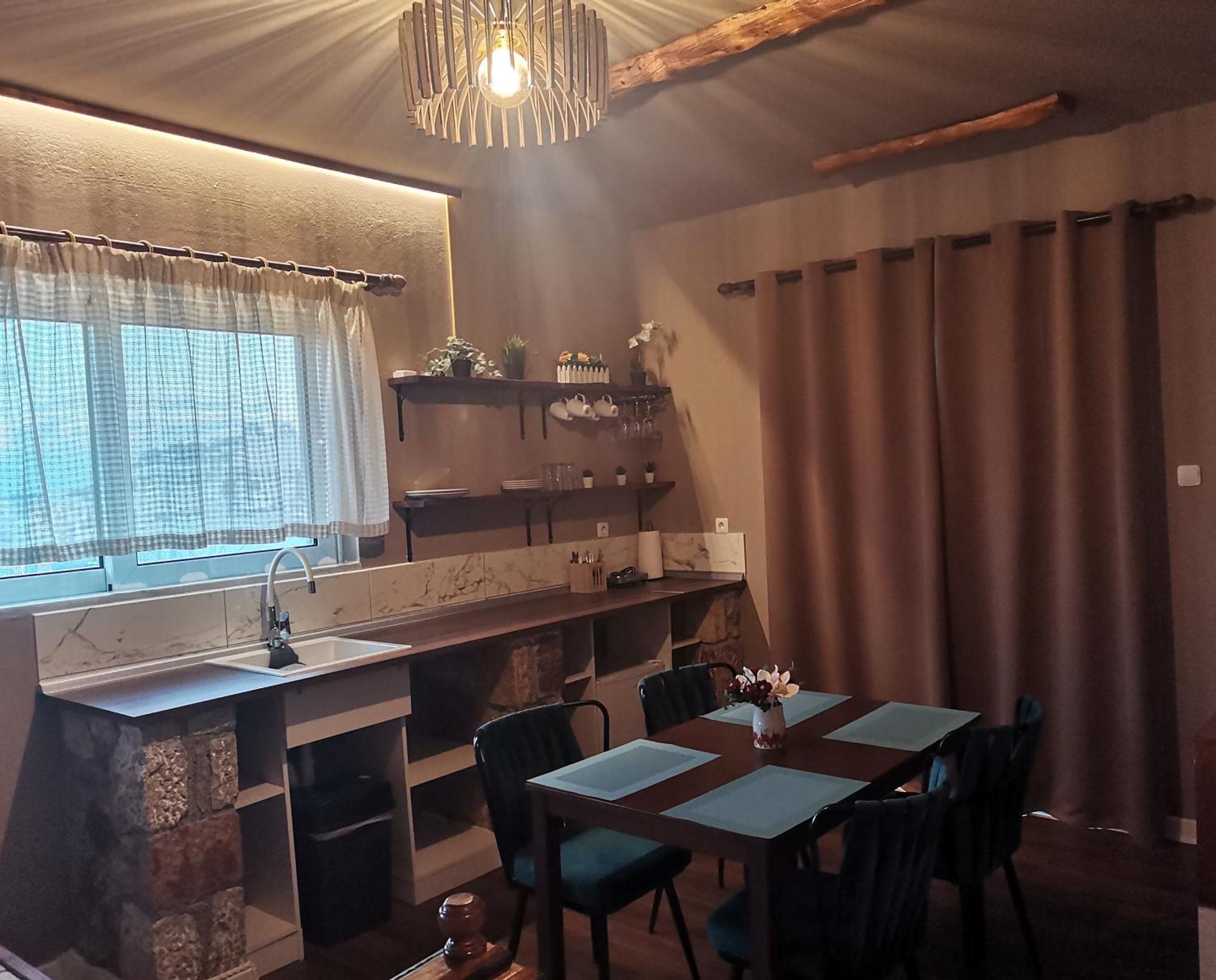 Ataviros Hotel Embonas Luaran gambar